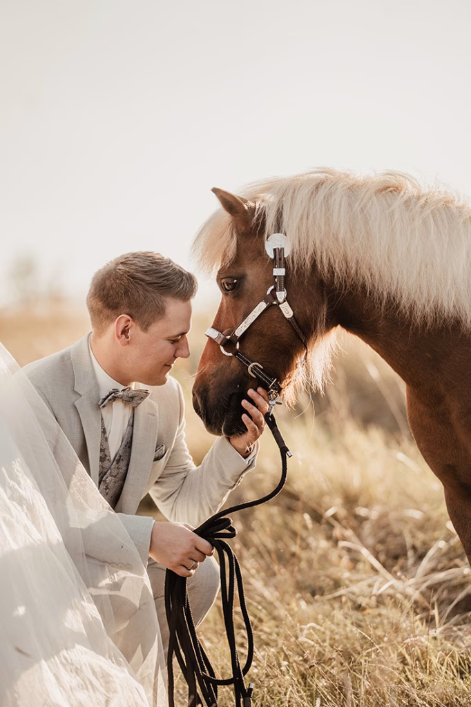 Hochzeitsshooting mit Pferd