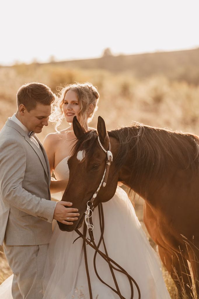 Hochzeitsshooting mit Pferd