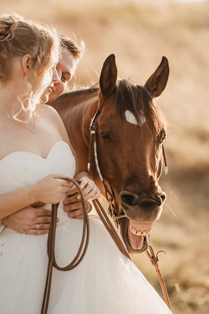 Hochzeitsshooting mit Pferd