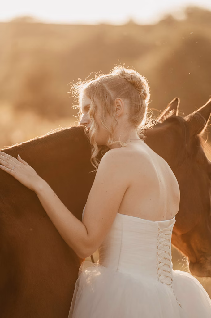 Hochzeitsshooting mit Pferd